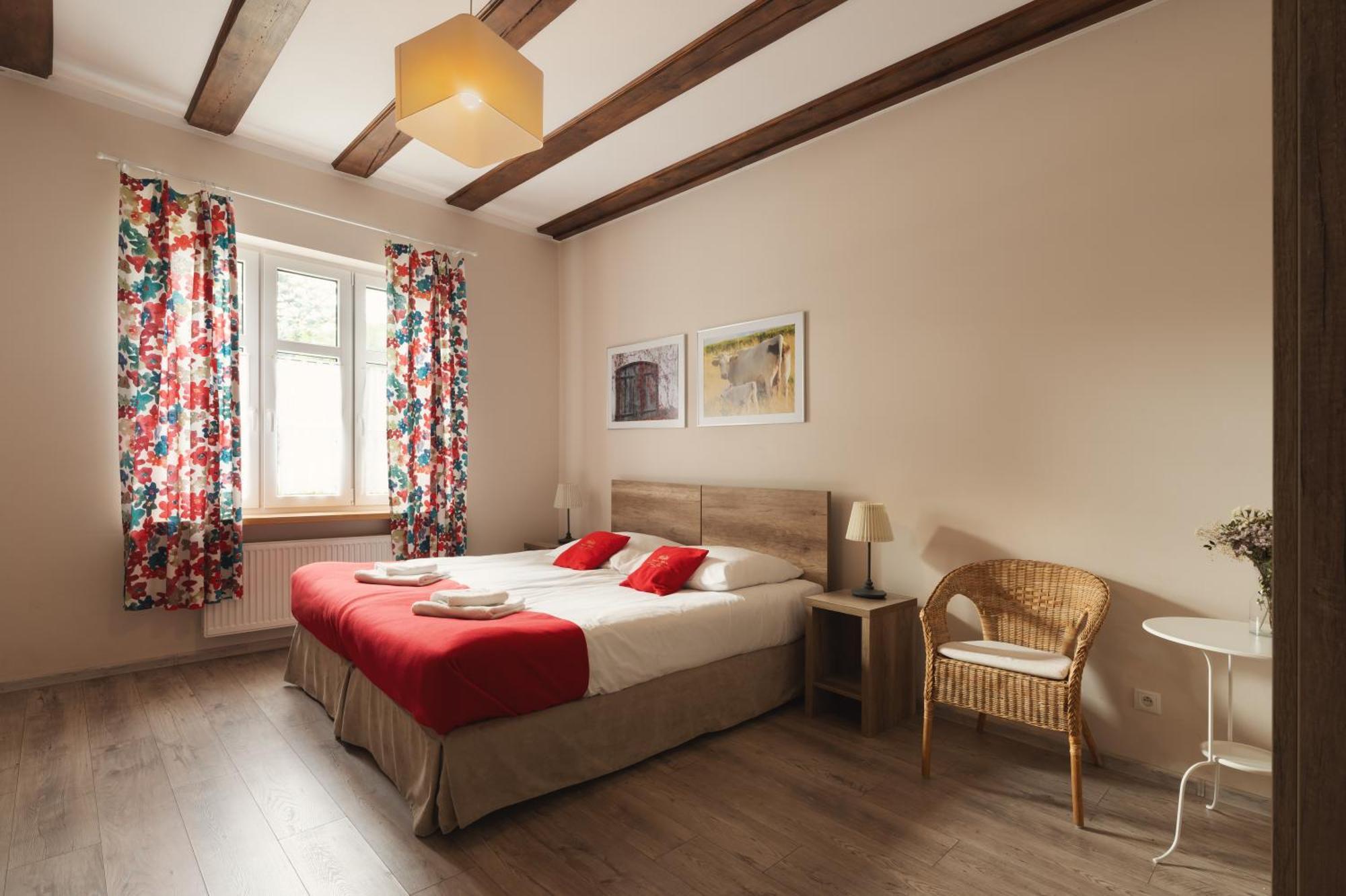 Stary Mlyn Strzeszyn Hotel Lubowo  ภายนอก รูปภาพ