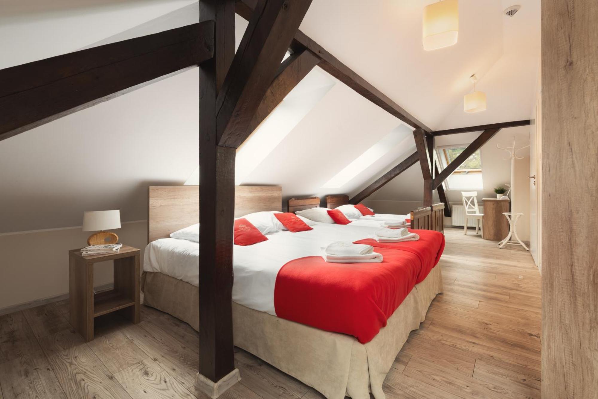 Stary Mlyn Strzeszyn Hotel Lubowo  ห้อง รูปภาพ